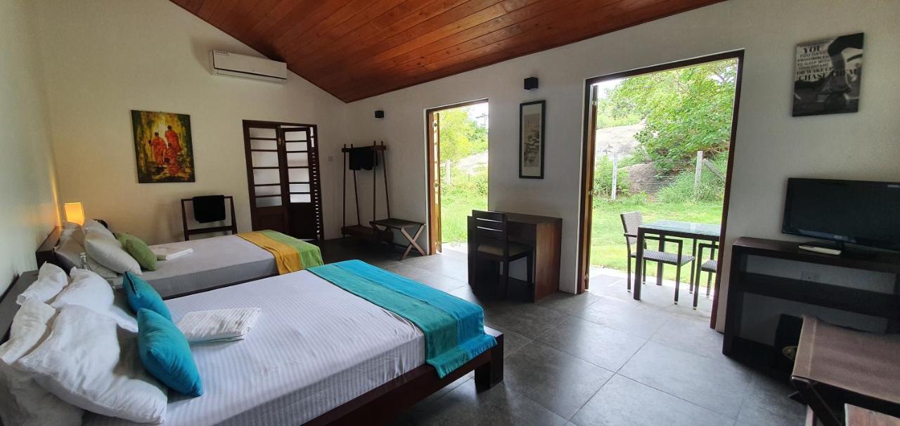 Ocean Cottage Kalametiya 외부 사진