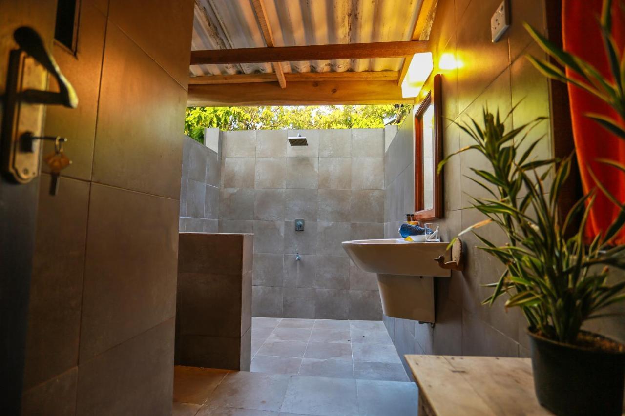 Ocean Cottage Kalametiya 외부 사진