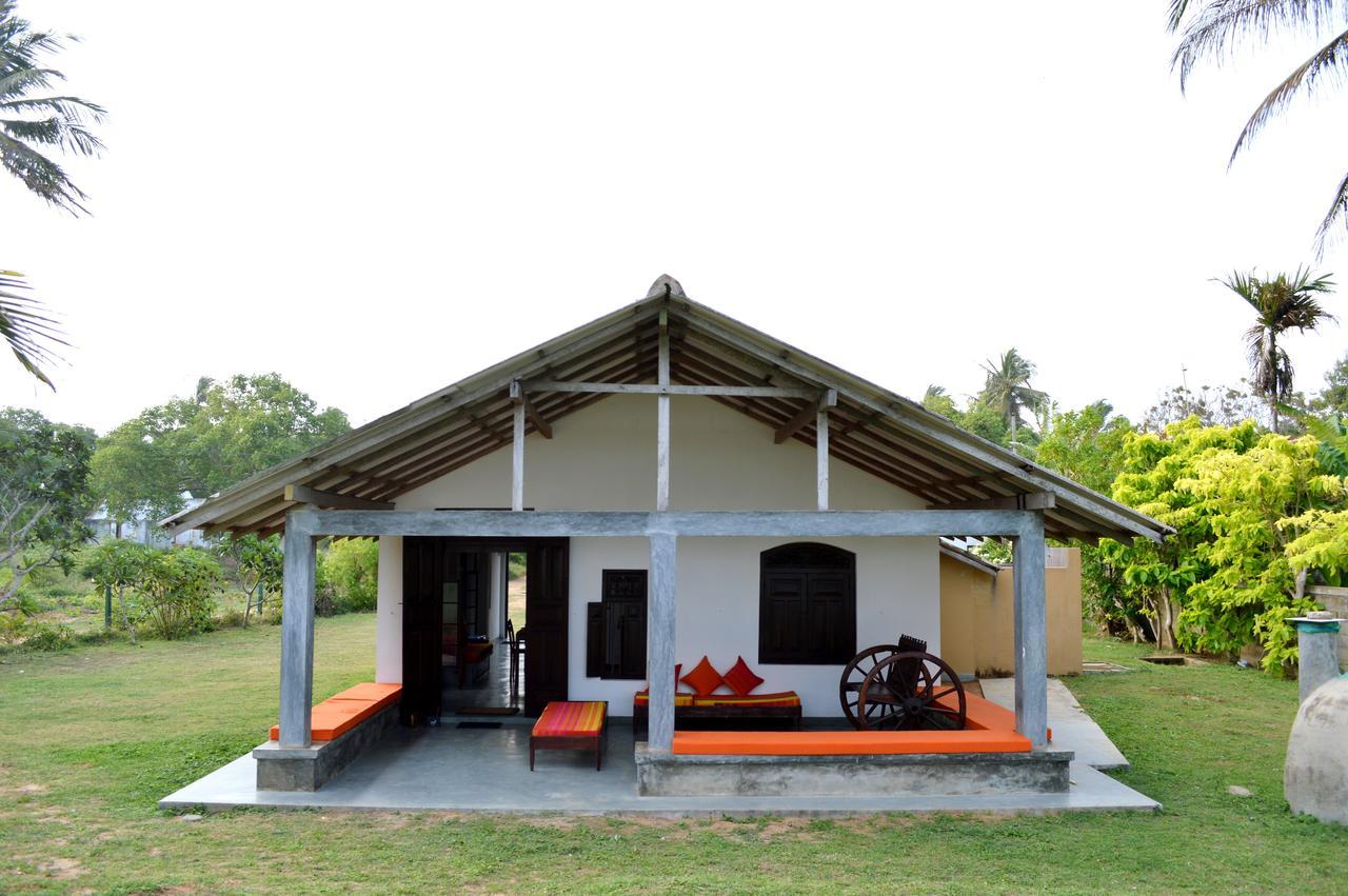 Ocean Cottage Kalametiya 외부 사진
